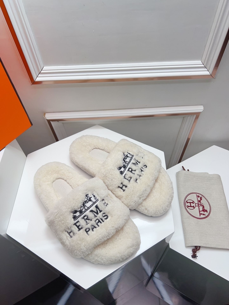 Hermes Slippers